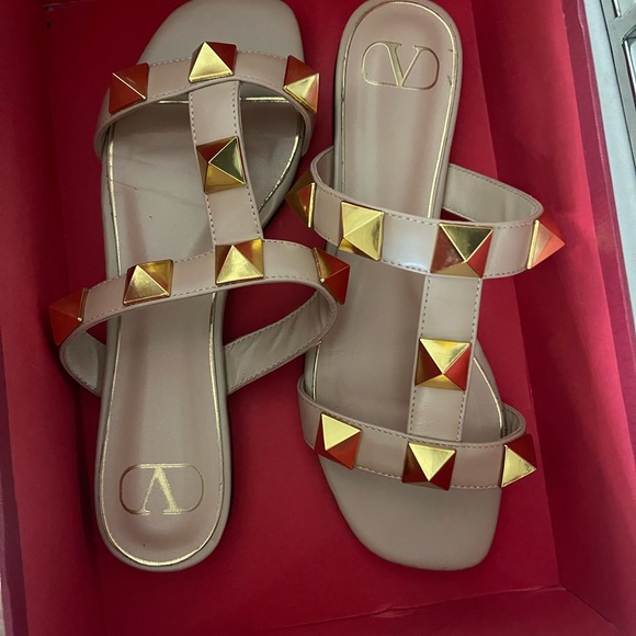 Valentino Garavani Shoes - Valentino Garavani Stud Slide Sandals